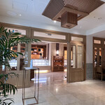 The Peninsula Boutique & Café - 