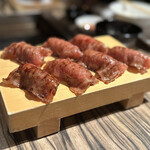 焼肉 ジャンボ - 肉寿司