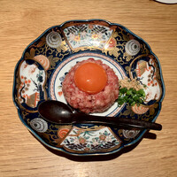 肉亭ふたご iki 新宿店 - 粋なユッケ ¥1,800