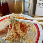 オカモト☆タンメン 横浜青木橋店 - ストレート細麺