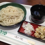 Agurinkan - もりうどん３８０円　安い !!