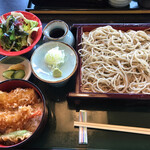 Ishibiki Soba Ichii - ミニ天丼と冷たい蕎麦のセット