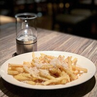 grigio la tavola - 