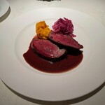 コート ドール - メイン：蝦夷鹿のロースト