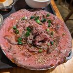 Bisutoro Sumiyakiniku Sakaba Chikinreggu - ローストビーフ 肉100g