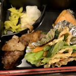 FANNY - 鮭塩焼き、小松菜、アスパラ肉巻き