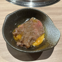 近江うし 焼肉 にくTATSU 青山本店 - 極上ロース焼きすき