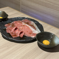 近江うし 焼肉 にくTATSU 青山本店 - 焼きすき-極上ロース焼きすき・赤身焼きすき-