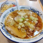 Yanaginoshita Suehiroken - ワンタンメンと半炒飯