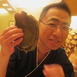 鮨 のぐち - この大きさと、お茶目な野口さん