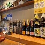 Sushidaitora - 店内（座席より右まわり）➡︎