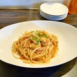 ピッツエリアバール　CACTUS　D'ORO - ・ツナと春キャベツのアンチョビ風トマトソース　生パスタ（乾麺パスタに変更）