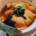 Menya Ayame - 醤油チャーシュー麺1100円