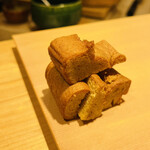 鮨 一二郎 - カステラみたいなしっとりふんわり玉。