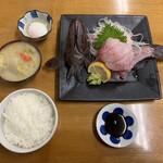 おはよう堂 - 九絵（ハタ）刺身