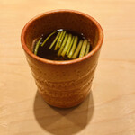 鮨 一二郎 - 芽ネギが香る赤だし。ホッとひと息♡♡