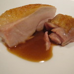 ライラ - 青森の村越さんが飼育したシャモロックのロースト、はこべを添えて1