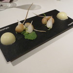 ライラ - 山形県庄内産ラディッシュ 塩バターとゲランド塩で