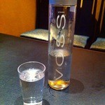 くろぎ - ノルウェー産のピュアウォーター、ＶＯＳＳ2013.6