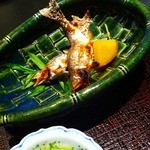 くろぎ - 琵琶湖稚鮎の塩焼き　蓼酢2013.6