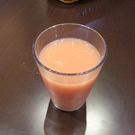 ノッカ イタリアン テーブル - ランチのドリンク（グアバ）。平日はおかわり自由です。