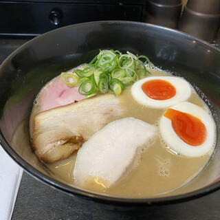 ラーメン あおやま_1