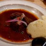 ピルニーピヤーク - 牛頰肉のグラージュ⇒ハーフサイズで