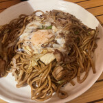 Daruma dou - 焼きうどん天窓だるま堂味　700円