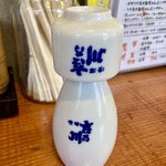 浦野屋 やきとん てるてる - 新潟の酒「吉乃川」熱燗。1合。