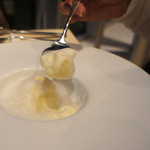 レストラン・アスペルジュ - 越冬じゃがいものピューレ "淡雪