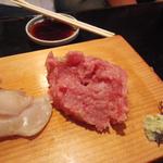 春寿司 - 土産を待つ間に、ネギトロとミル貝で一杯