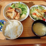 Sorano Shita - 本日の給食　カレー風味サバ竜田揚げ