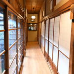 今半本店 - 奥座敷の廊下