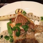 ヴェール エ ブラン - 本日の魚料理（真鯛のポワレ）