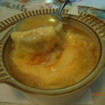 きっちん紅屋 - オニオングラタンスープ
