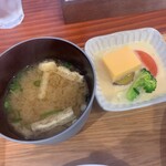 洋食や ジョー - みそ汁、冷たいスープ【2023.1】