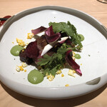 Restaurant MiYa－Vie - 白老牛と春菊とビーツ