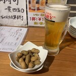 肉のまごろく - 茹でピーナッツ、生ビール【2023.1】