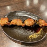 三代目 鳥メロ - 名物の清流若鶏のねぎま(タレ) 280円税込