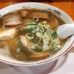 Okada - 中華そばチャーシュー 830円