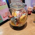 Tori Suba - チャームのお菓子