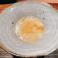 お料理 うち山 - 蕪のスリ流しとホタテのソテー。カツオのジュレ