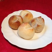 Il Giglio - ライ麦パンとミルクパン