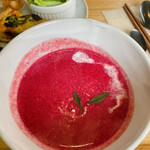 Eguchi Kohi Ten - 真っ赤なビーツとサツマイモの豆乳ポタージュ