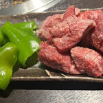 焼肉 乃助 - 和牛コメカミ2200円