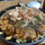 Okonomiyaki Mori - カキオコ（瀬戸内海産の牡蠣）