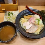 焼きあご塩らー麺 たかはし - 