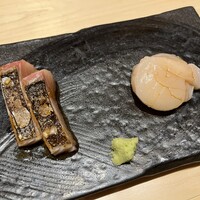 SUSHI TOKYO TEN、 新宿店 - ◎サワラのタタキと◎ホタテ