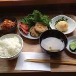 おんちゃんの野菜畑 - 旭川の農家のお母さん「ときめき隊」のレシピランチ