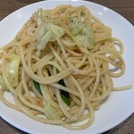 向山製作所大玉ベース - しらすとキャベツパスタ